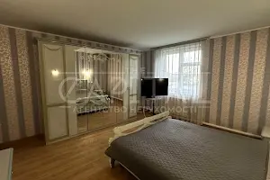 дом по адресу Бориспільський