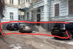 комерційна за адресою Саксаганського вул.
