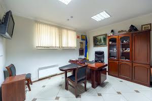 коммерческая по адресу Всеволода Нестайка ул. (Олександра Мильчакова), 6