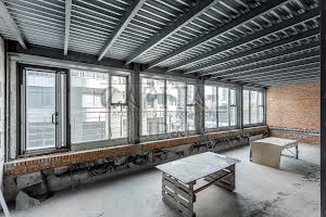 коммерческая по адресу Андрея Верхогляда ул. (Михайла Драгомирова), 4б