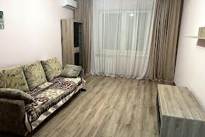 квартира за адресою Миколи Лаврухіна вул., 8