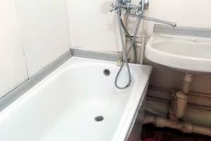 квартира за адресою Валентинівська вул. (Блюхера), 21б