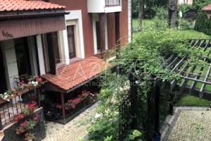 будинок за адресою Курортна вул., 9