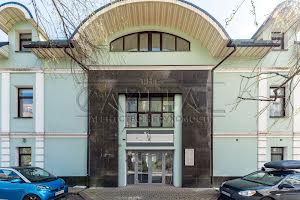 коммерческая по адресу Златоустовская ул., 2/4