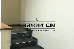 комерційна за адресою Соломії Крушельницької вул., 7
