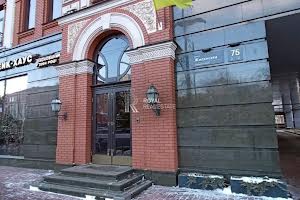 комерційна за адресою Жилянська вул., 75