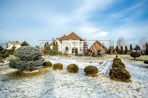 будинок за адресою с. Безуглівка, Миру