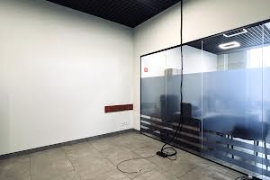 комерційна за адресою Академіка Корольова просп., 7