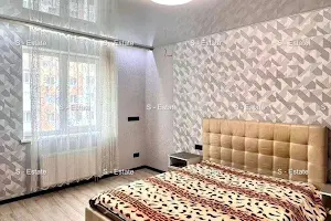 квартира за адресою Домобудівельна вул., 11