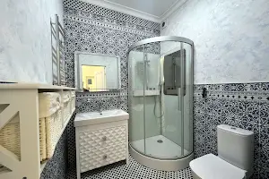 комерційна за адресою Кловський узвіз, 7а