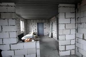 будинок за адресою с. Гатне, Центральна вул.