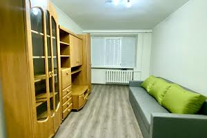 квартира за адресою Комарова, 14