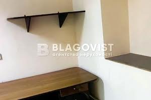 комерційна за адресою Київ, Князів Острозьких вул. (Московська), 39