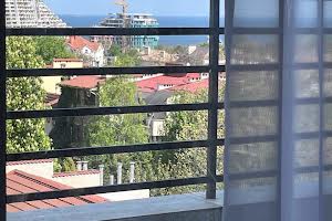квартира за адресою Педагогічна вул., 32