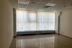 комерційна за адресою Машинобудівна вул., 41