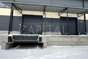 комерційна за адресою Амосова вул., 1