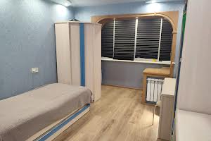 квартира за адресою Харків, Каденюка вул., 10