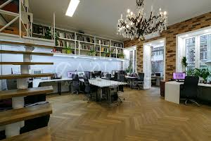 комерційна за адресою Шота Руставелі вул., 30-Б