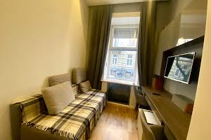 квартира за адресою Пекарська вул., 37