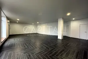 комерційна за адресою Драгоманова вул., 1Н