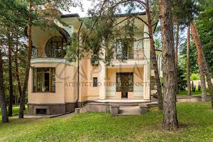 дом по адресу пгт. Козин, Обуівський