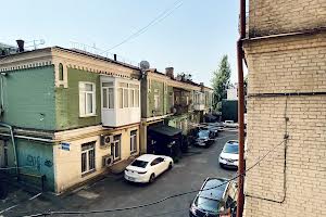 комерційна за адресою Євгена Чикаленка вул. (Пушкінська), 9Г