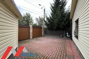 будинок за адресою Академіка Івахненка вул. (Чаплигіна), 2