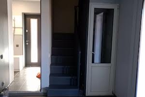 будинок за адресою Богатирська вул., 42