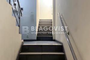 комерційна за адресою Київ, Дмитрівська вул., 69