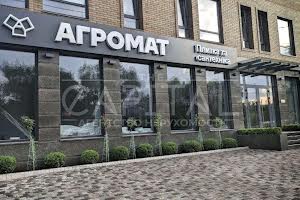 комерційна за адресою Лабораторний пров., 124