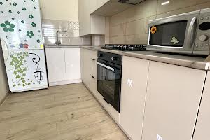 квартира за адресою Теплична вул., 58