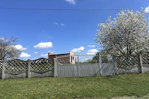 участок по адресу с. Ковалевка, Матросова, 5