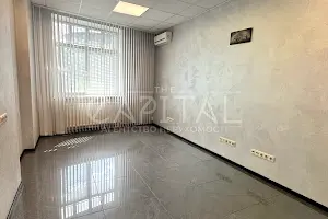 комерційна за адресою Старонаводницька вул., 6-Б