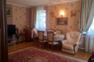 будинок за адресою с. Гатне, Лісова вул.