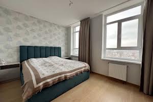 квартира за адресою Миколи Гулака вул., 4