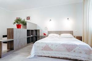 квартира по адресу Кондратюка Юрия ул., 5
