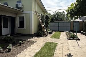 будинок за адресою с. Глибоке, Дзержинського, 7