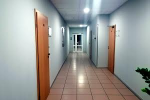 комерційна за адресою Шолуденка вул., 3