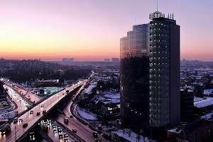 коммерческая по адресу Степана Бандеры просп. (Московський), 9
