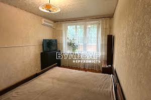 квартира за адресою Нескорених вул., 38