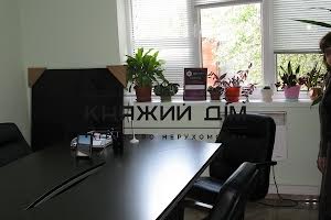 коммерческая по адресу Малоземельна, 5