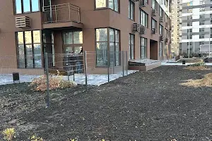 комерційна за адресою Олександра Олеся вул., 9-А