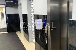 коммерческая по адресу Ушинского ул., 40