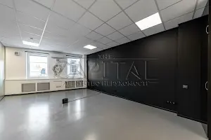 комерційна за адресою Скоропадського Павла вул., 39