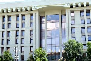 комерційна за адресою майдан Незалежності пл., 2