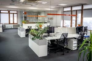комерційна за адресою Київ, Лесі Українки бульв., 34