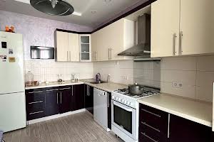 квартира за адресою Зоряна вул., 16