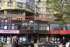 комерційна за адресою Петра Григоренка просп., 22/20