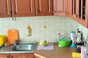 квартира за адресою Курсанта Єськова вул., 6