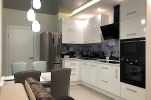 квартира за адресою Воскресенська вул., 18